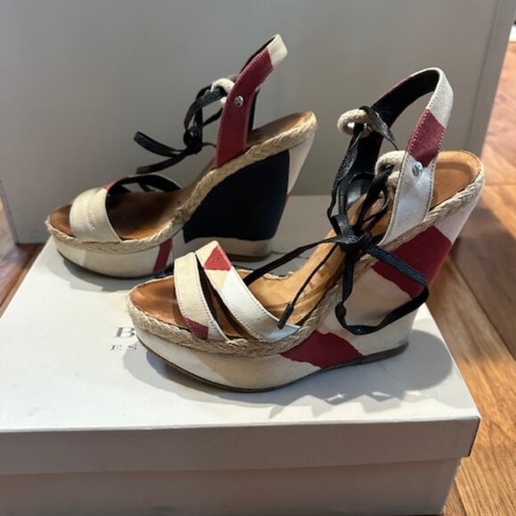 Burberry Platform Wedges size 36 - Picture 1 of 7